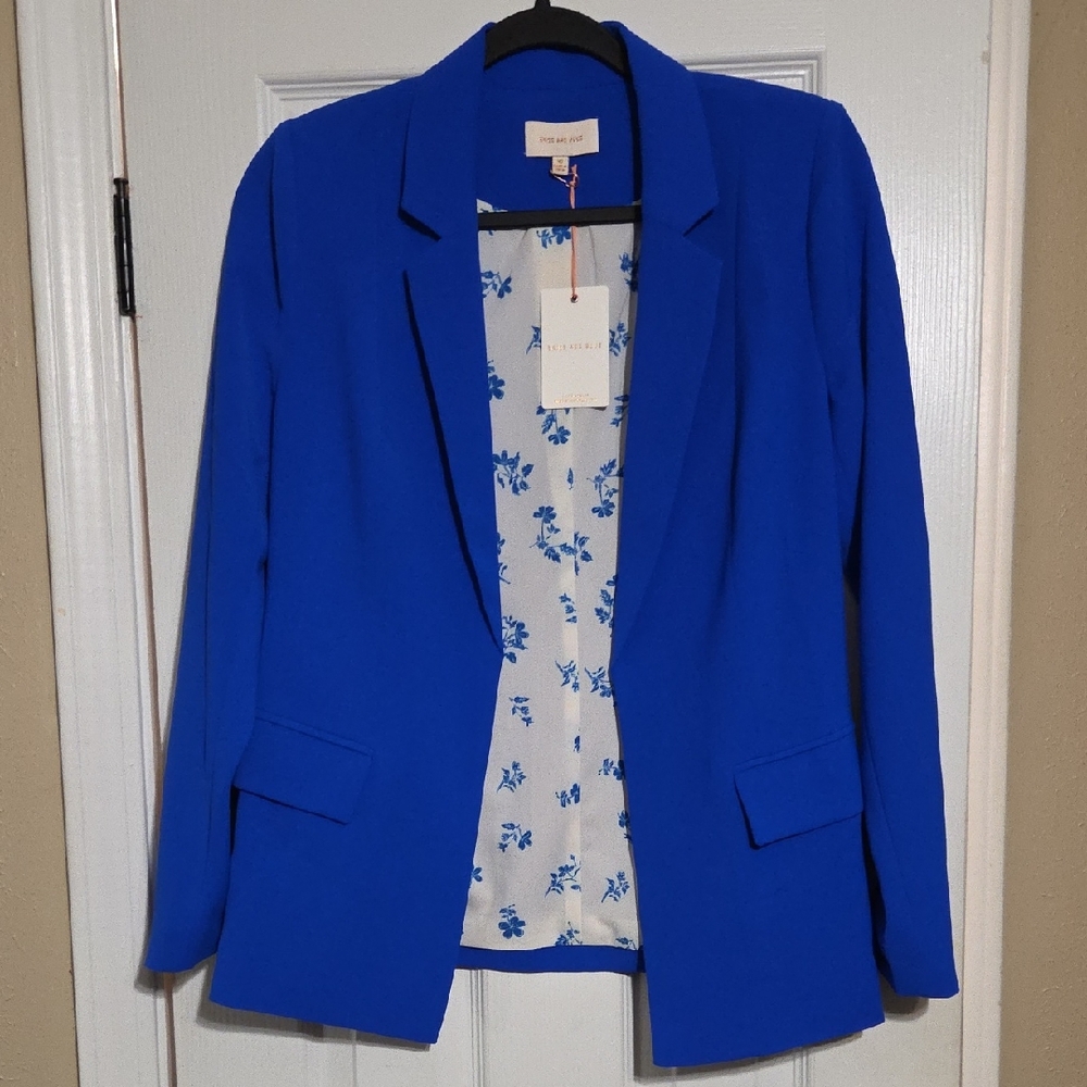 Skies Are Blue Vibrant Blue Women's Blazer